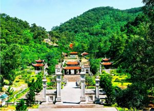 Đền côn sơn Kiếp Bạc Chí Linh